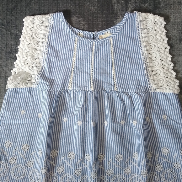 Altar'd state boho top size M - Picture 4 of 11